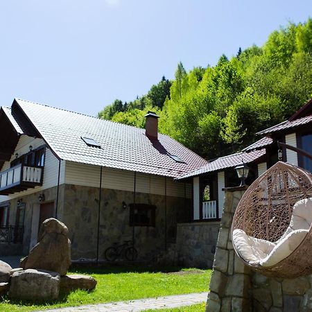 Kamyanka Villa Yaremche Ngoại thất bức ảnh